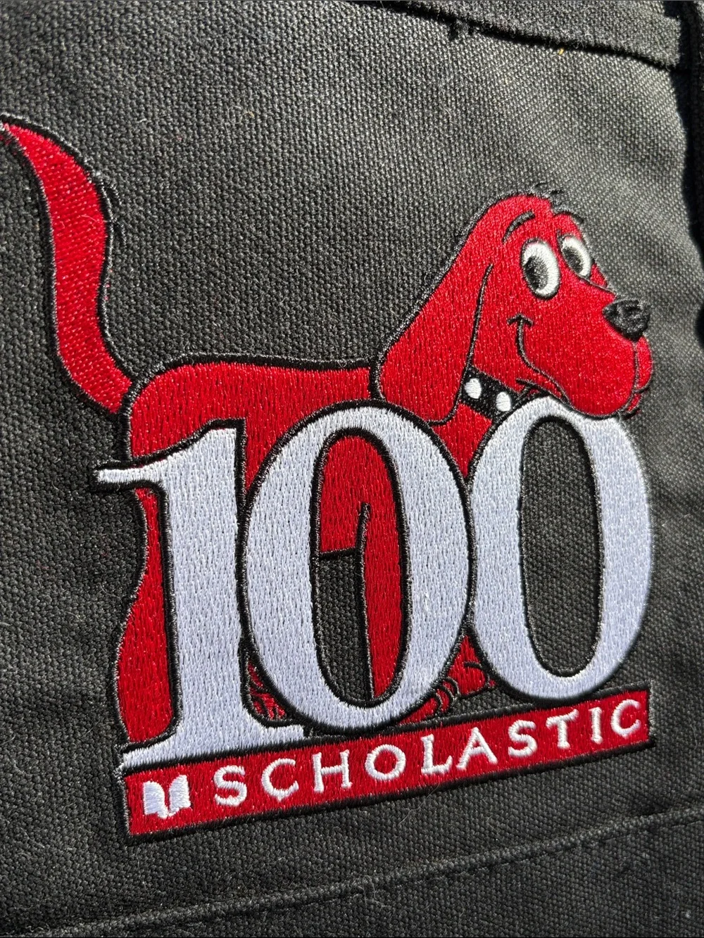 Scholastic Clifford reading tote!